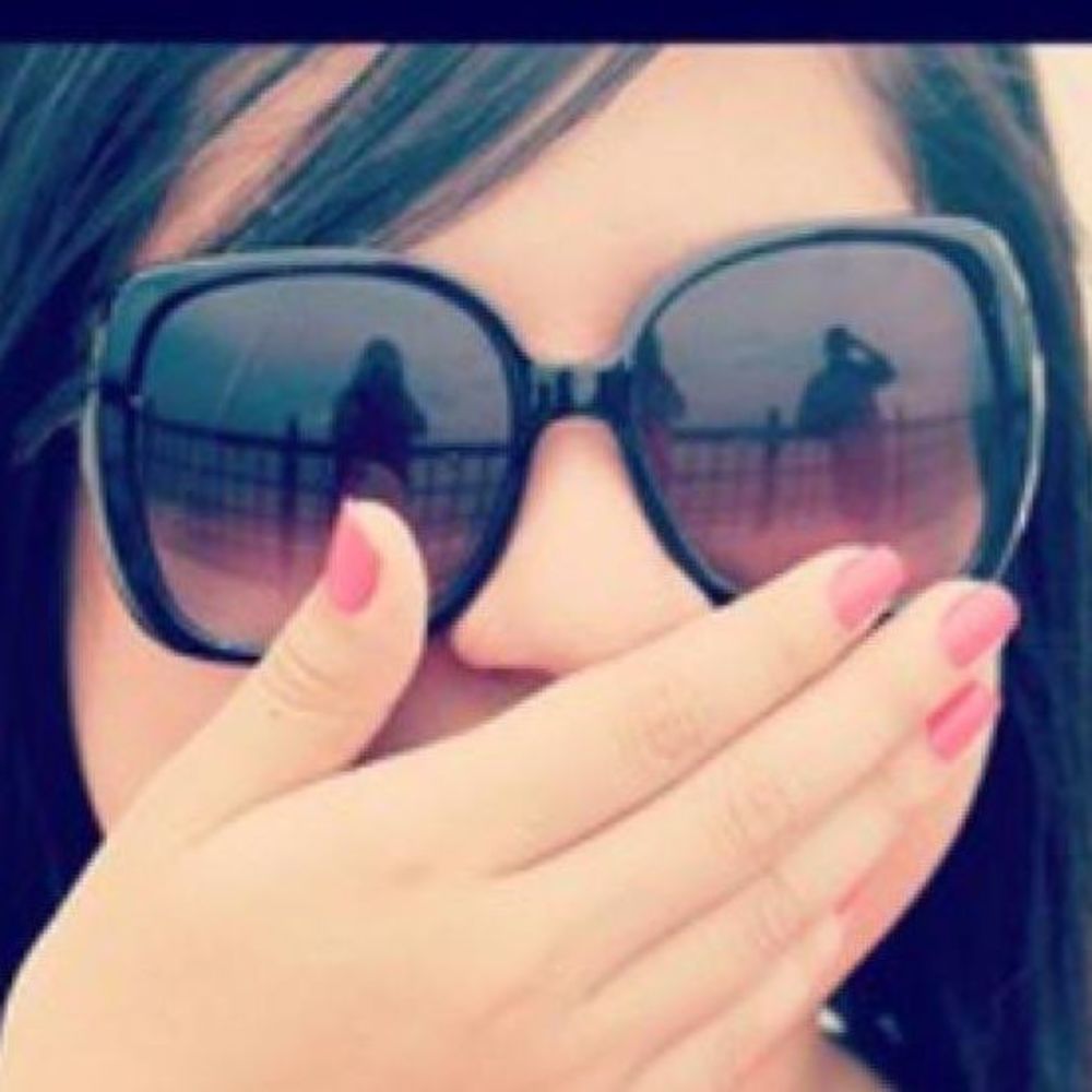 Meet your Posher, Marissa